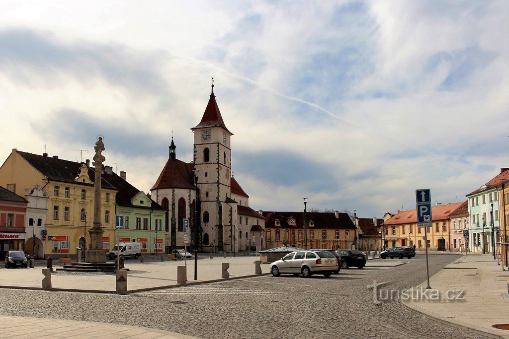 Horažďovice, Náměstí Miru