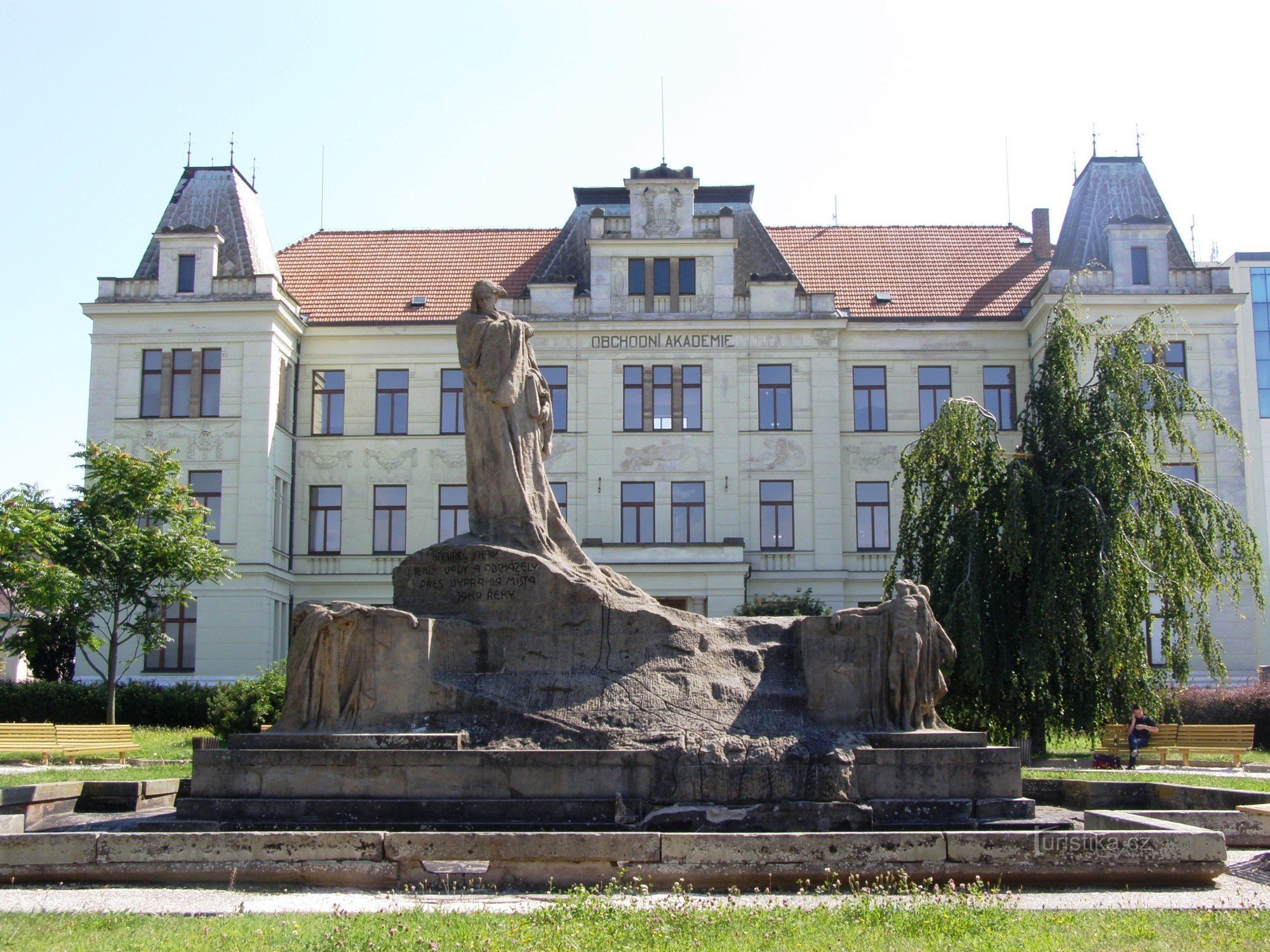 Hořice - monument over Mester Jan Hus