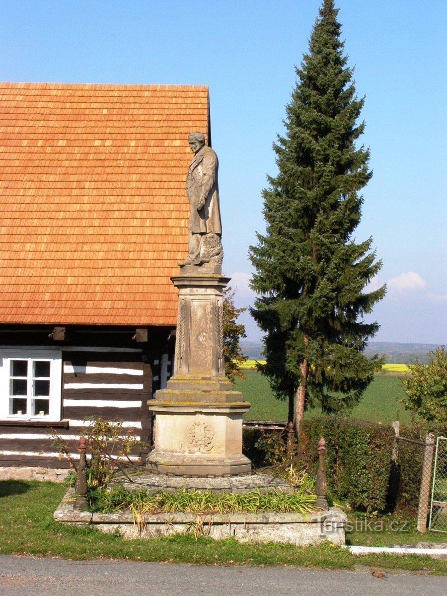 Hořiněves - rodno mjesto Václav Hanke