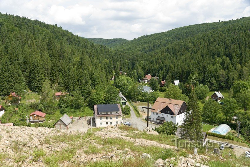 The upper end of Petříkov