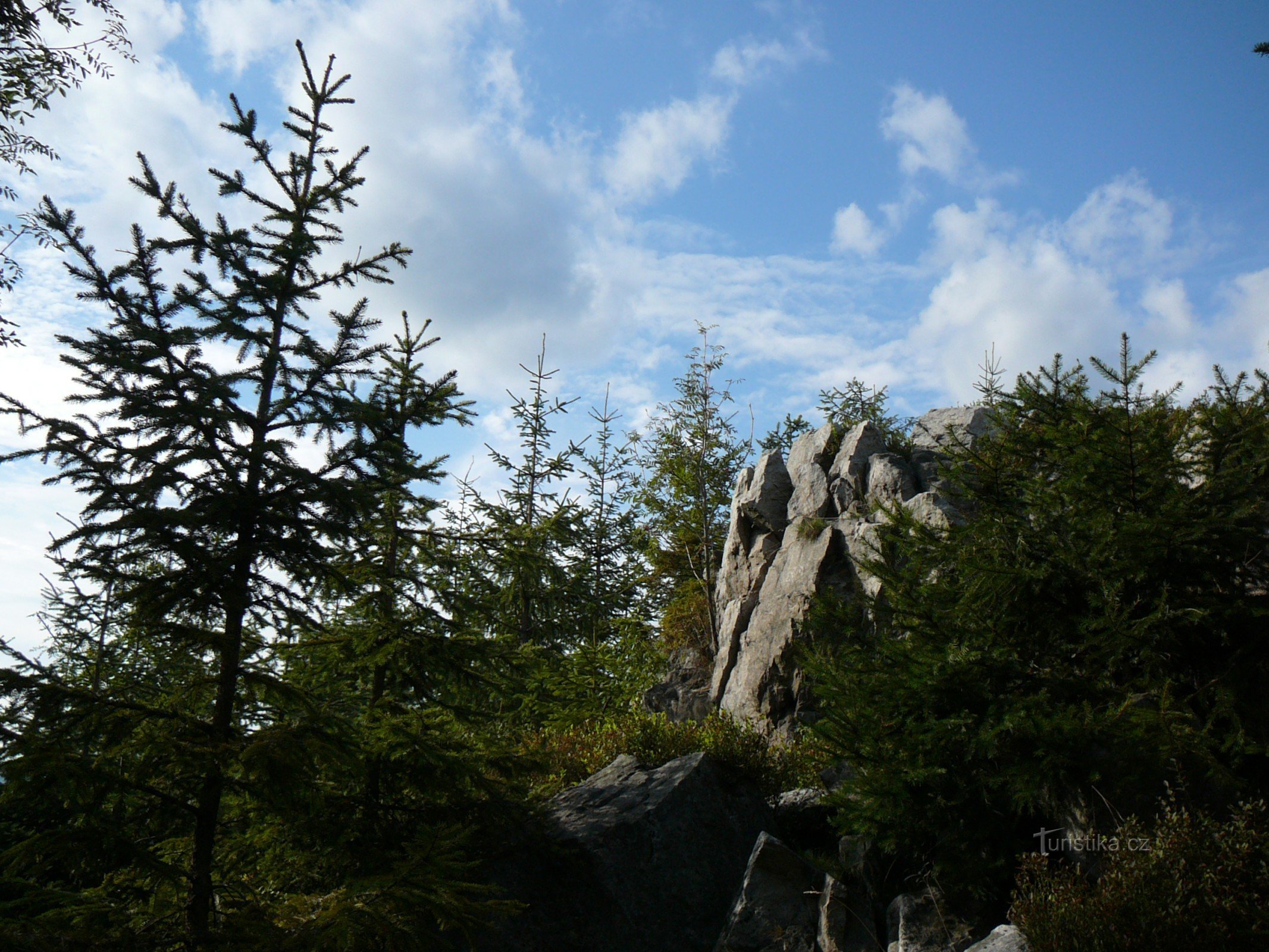 Obere Fox Rocks