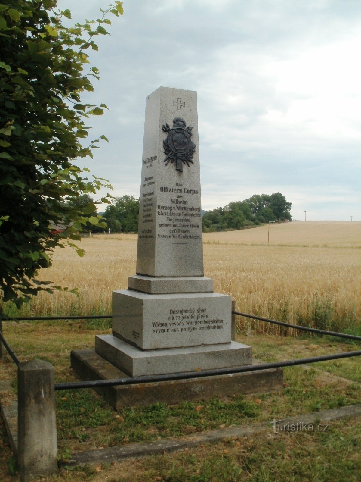 Horní Lochov - monument över slaget 1866