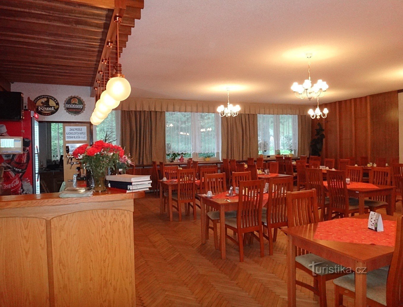 Phòng ăn Horní Lomná của nhà khách U Studánky
