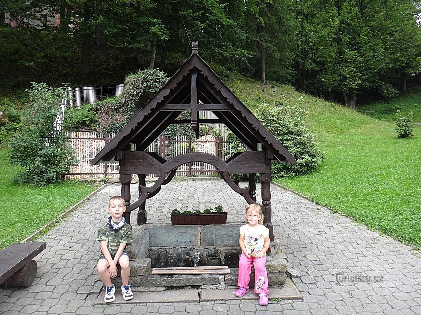 Horní Lomná a kút közelében