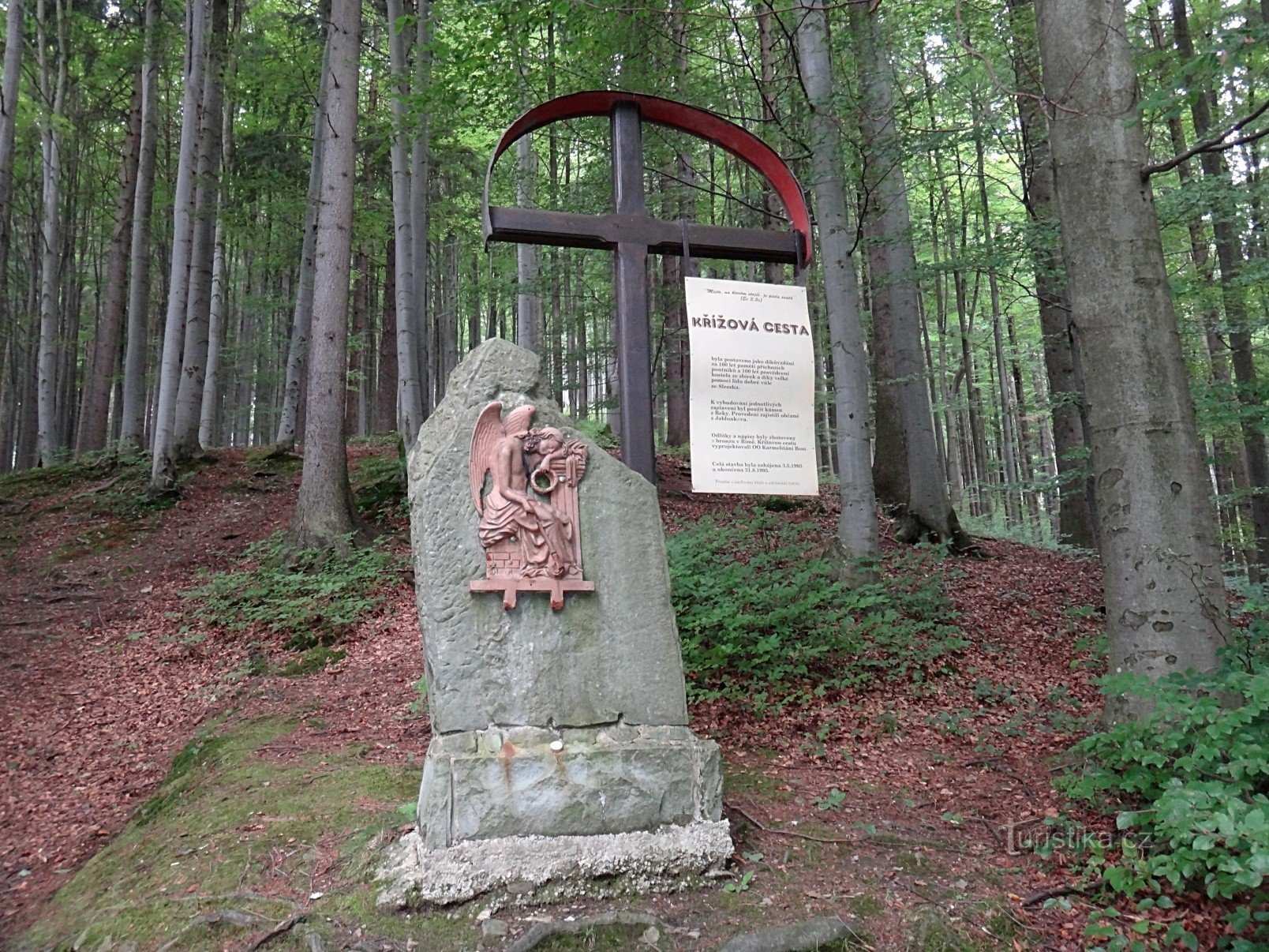 Horní Lomná es el inicio del Vía Crucis