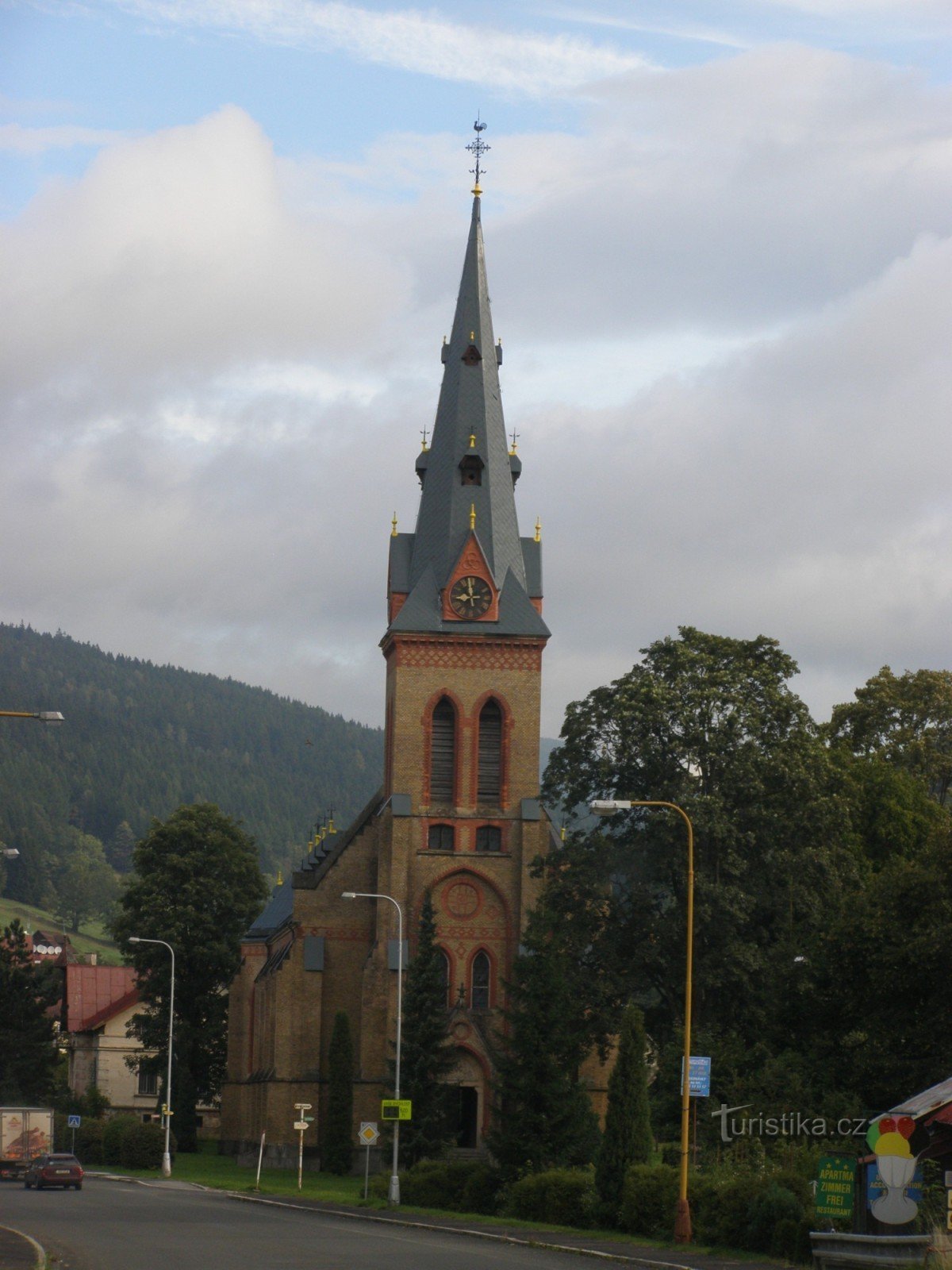 Horní Maršov - Kościół Wniebowzięcia Marii Panny