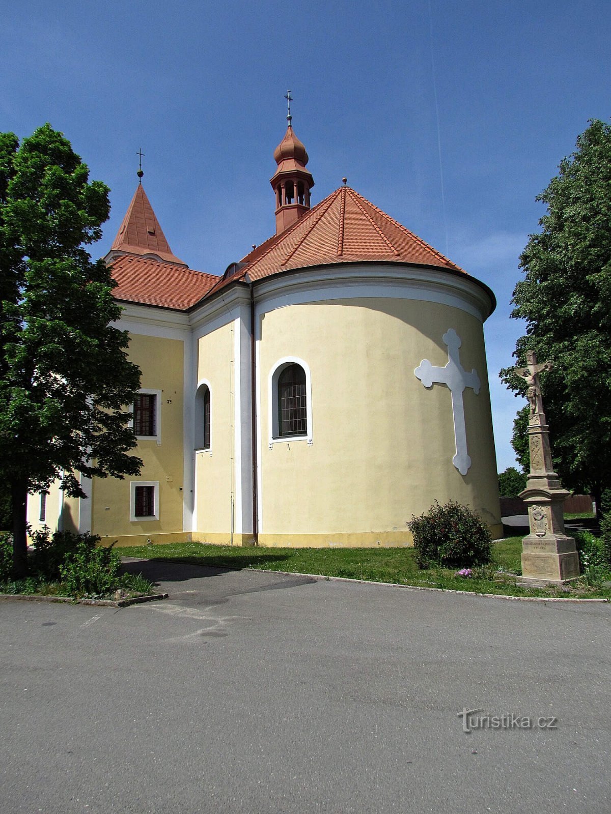 Horní Moštěnice - Kirche der Himmelfahrt der Jungfrau Maria