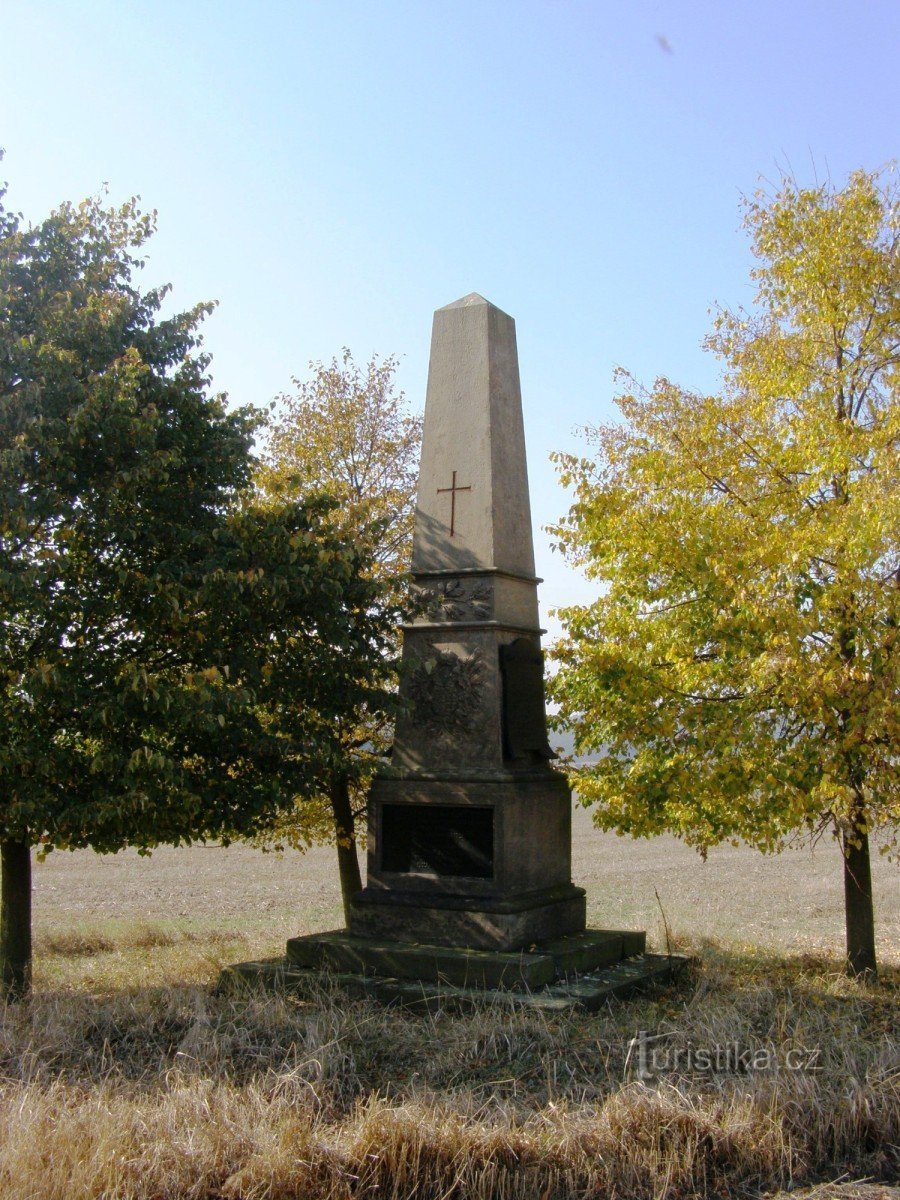 Horní Přím - monument till det österrikiska 74:e infanteriregementet