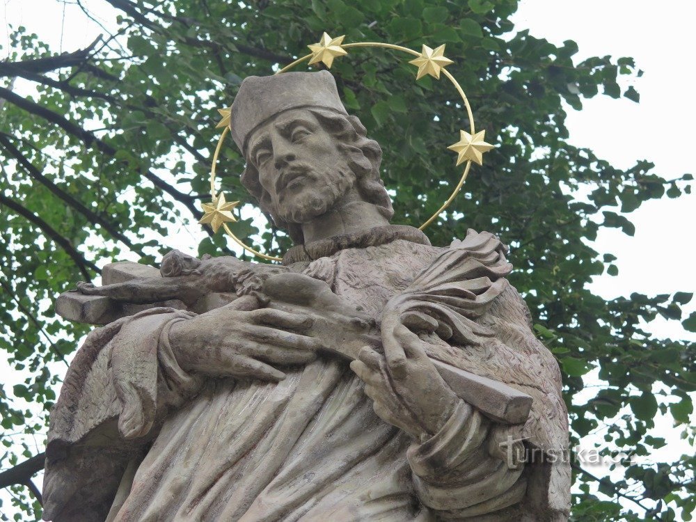 hornovidim statue af st. Jan Nepomucký