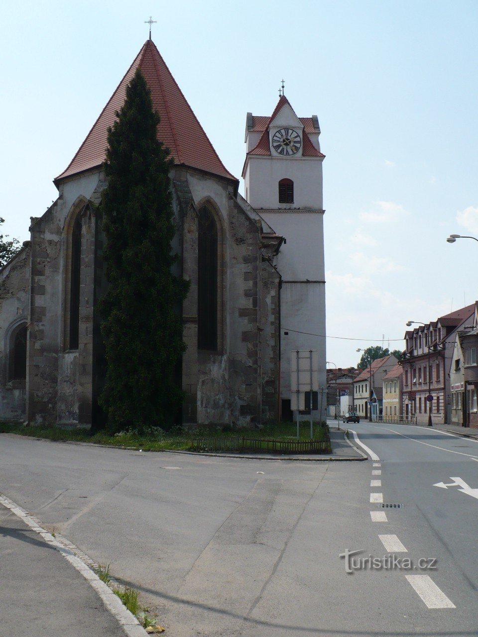 Horšovský Týn - kyrkan St. Apollinaire