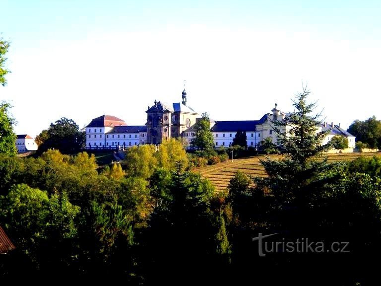 Hospital Kuks eller barockpärla i östra Böhmen