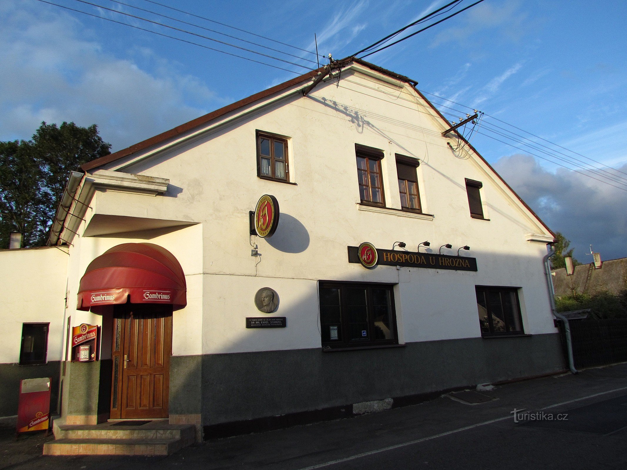 pub U Hrožna