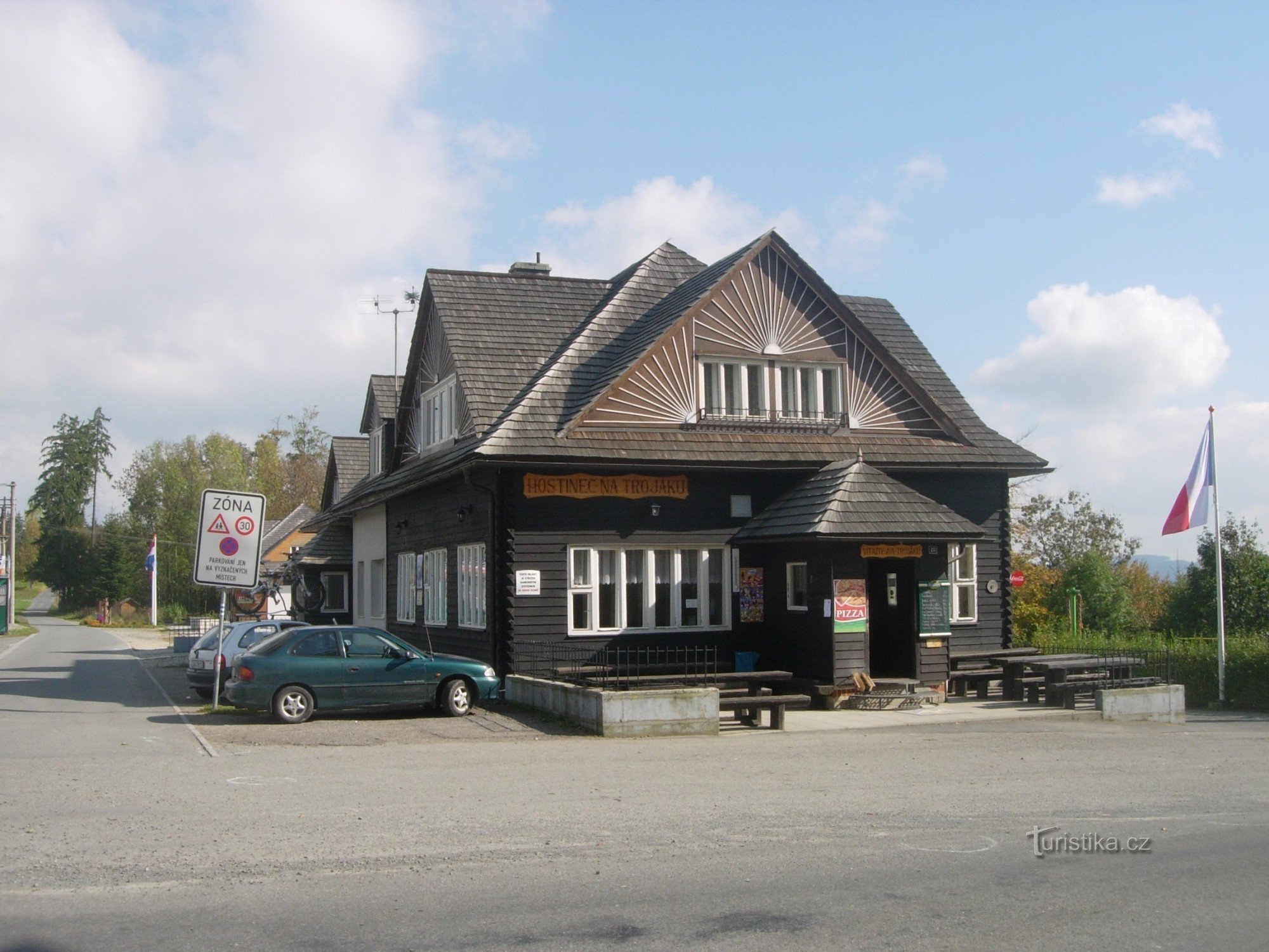 Gasthof an der Kreuzung Troják