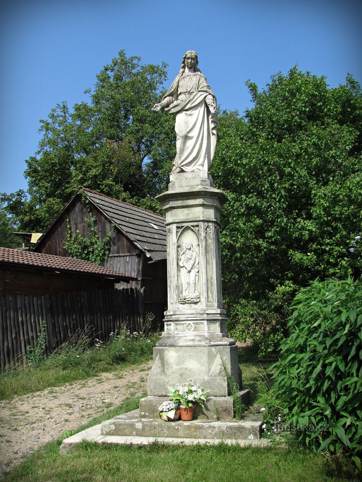 Hostišová - a falu egyéb emlékei