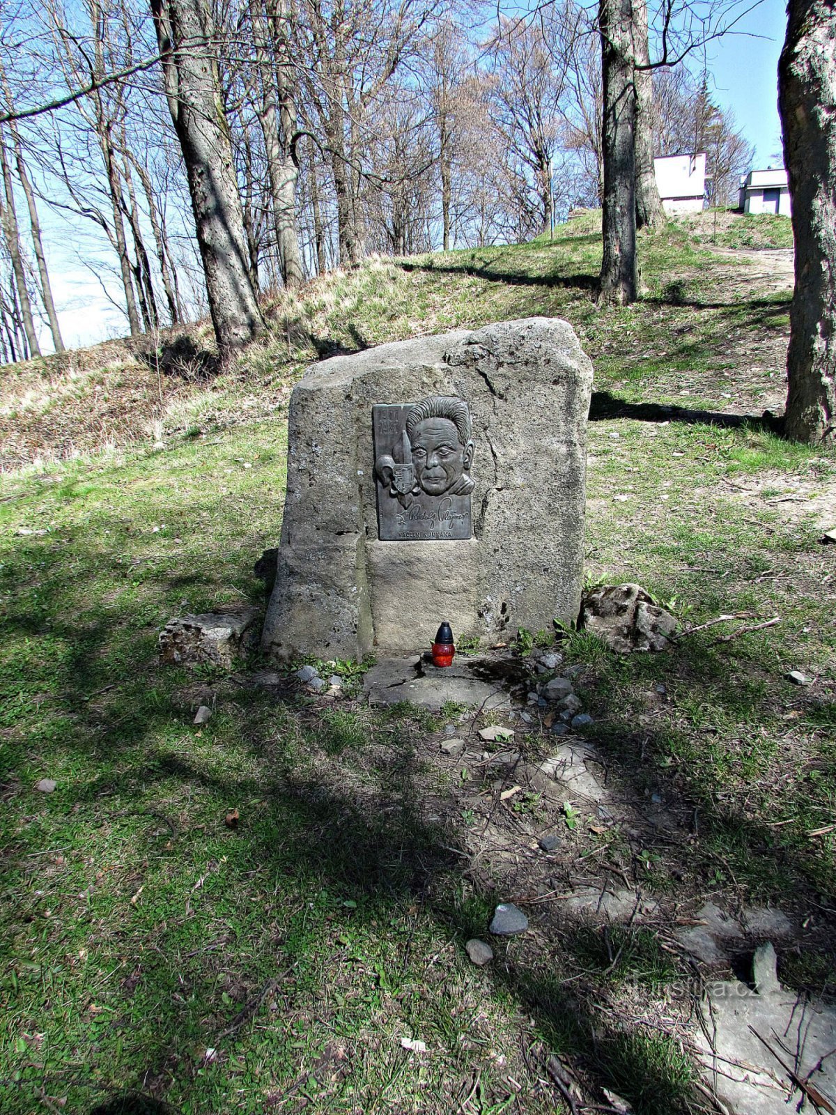Hostýn - monument till RNDr Rudolf Plajner