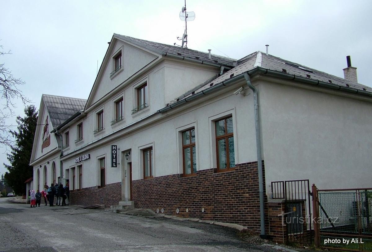 Khách sạn và nhà hàng U Jelena - Havířov