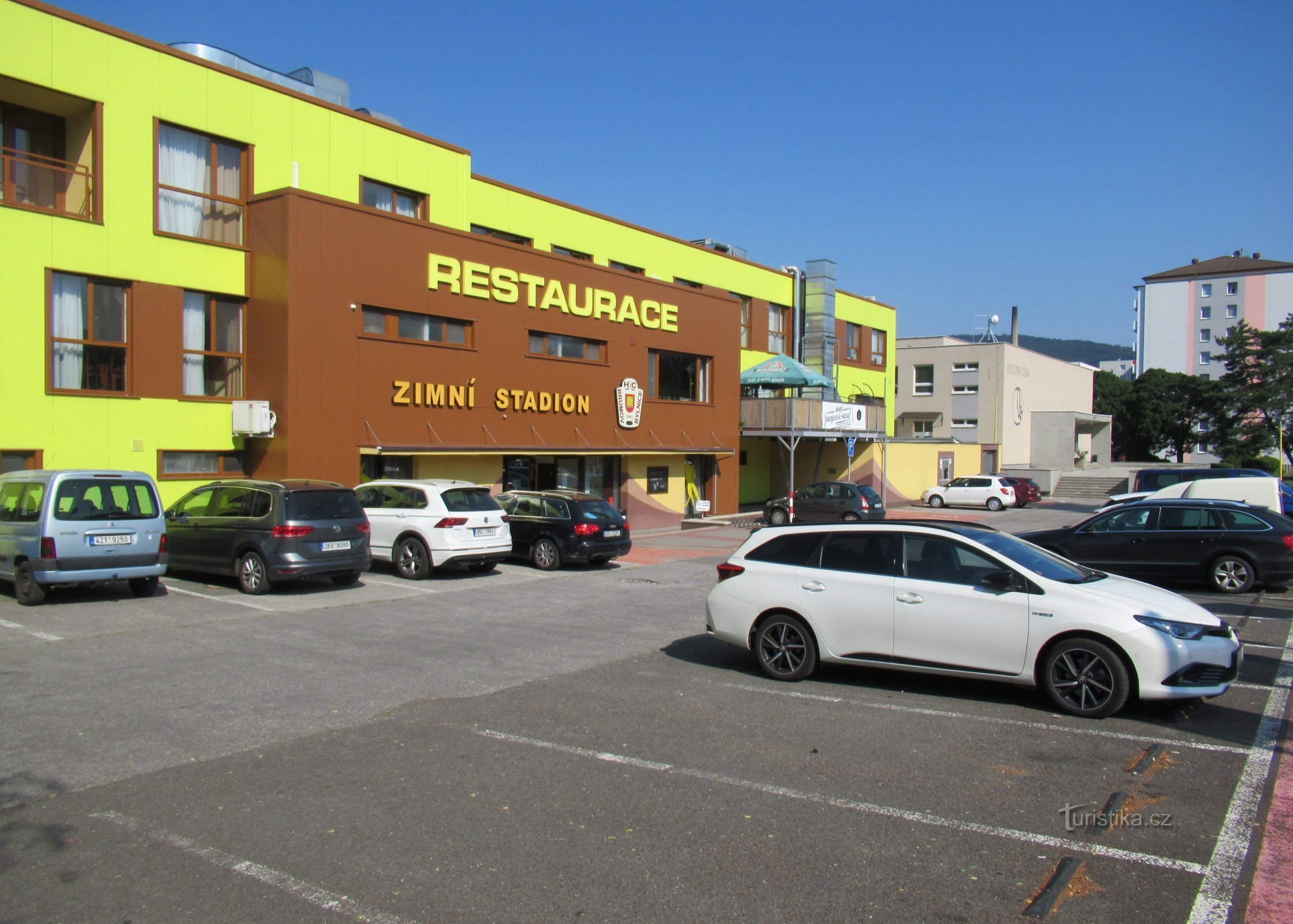 Hotel Aréna s restauraci u zimního stadionu