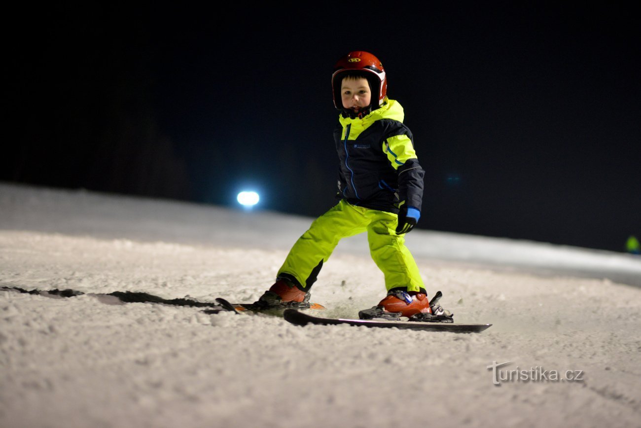 Hôtel Kamzík - skier avec des enfants