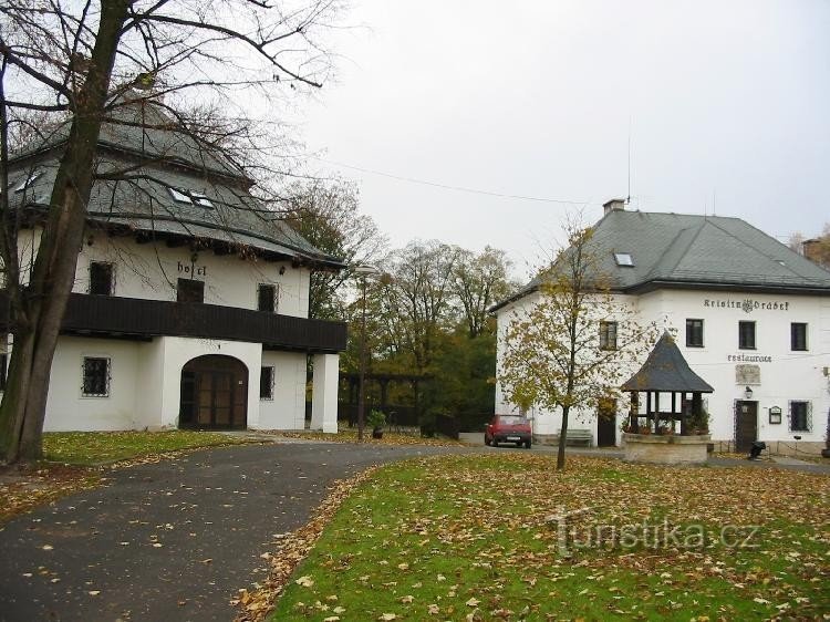 Hotel Kristin Hrádek