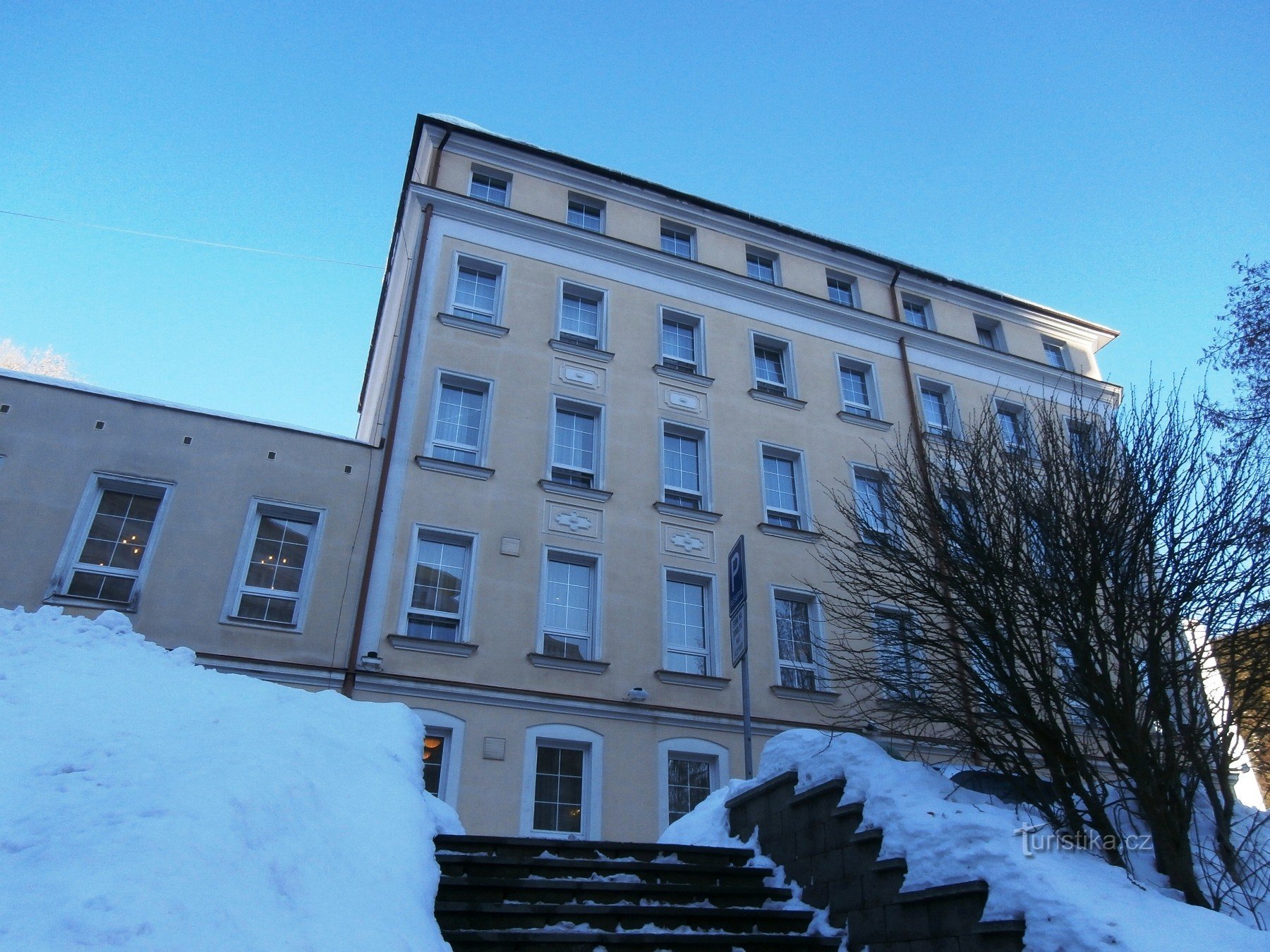 Hotel Praha - del zdraviliškega kompleksa Curie