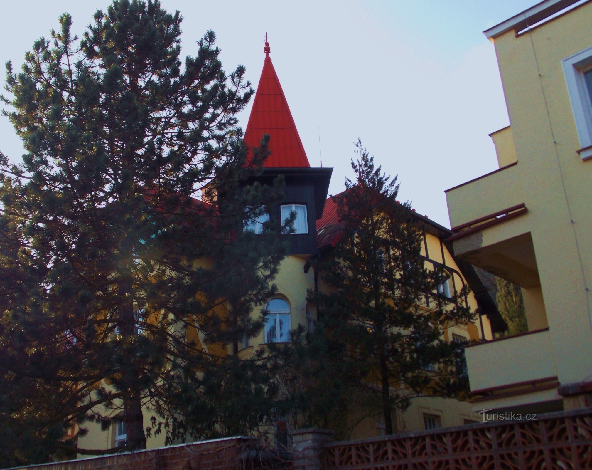 Hotel Vyšehrad w Luhaczowicach