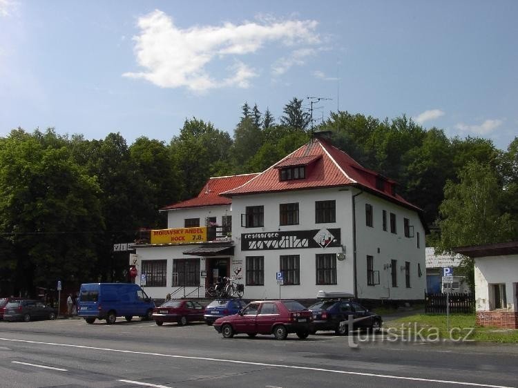 Khách sạn Zavadilka