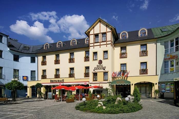 Kompleks hotelowy - wynajem apartamentów Loft Vrchlabí