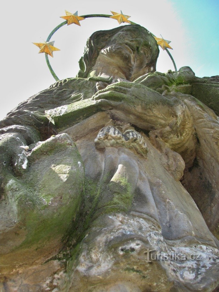 Hraběšice (bei Šumperk) - Statue des hl. Jan Nepomuký