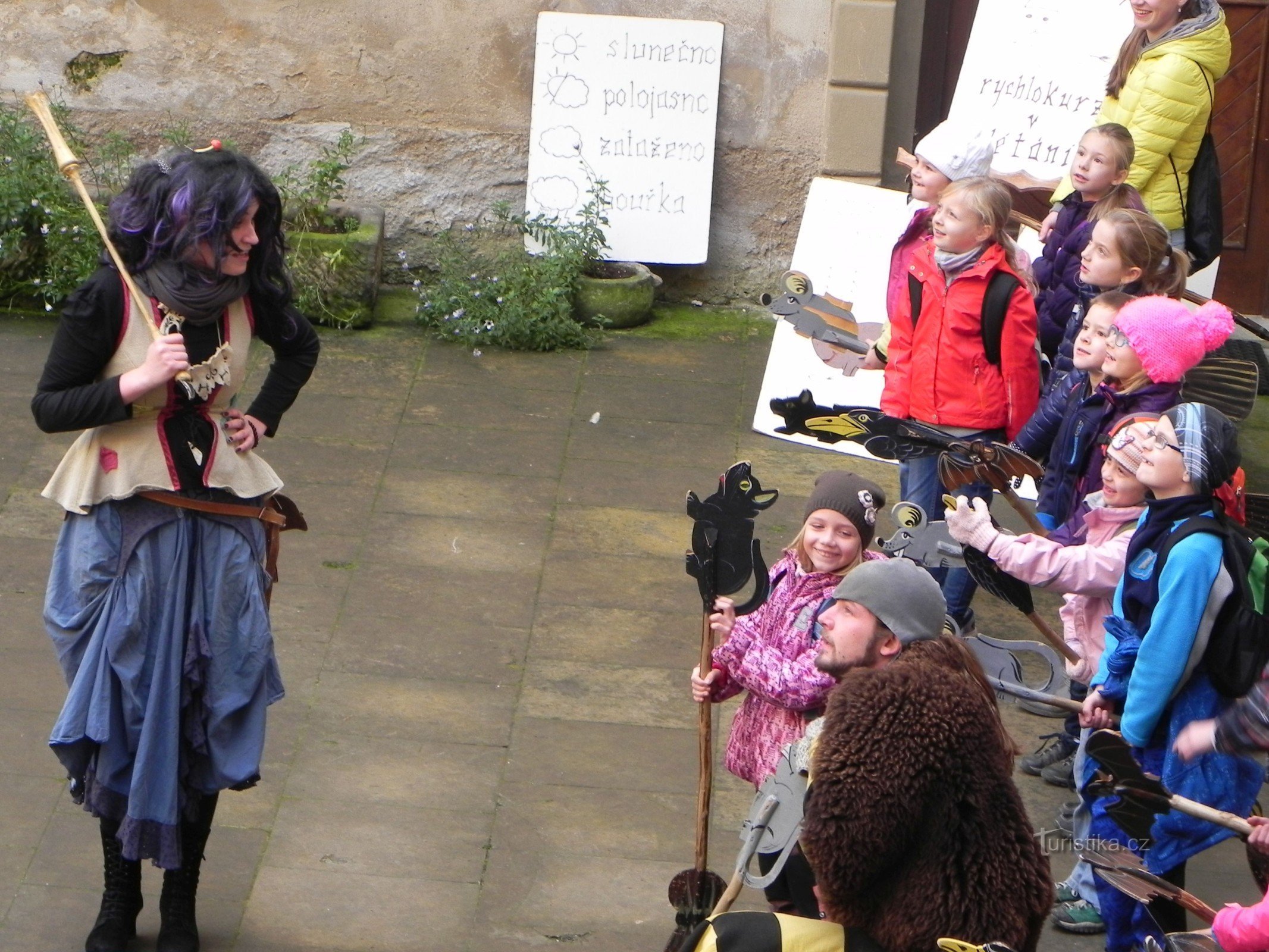 Staré Hrady Castle and Chateau - event WITCHES AND MAGIC FLYING LESSONS ON A Broomstick