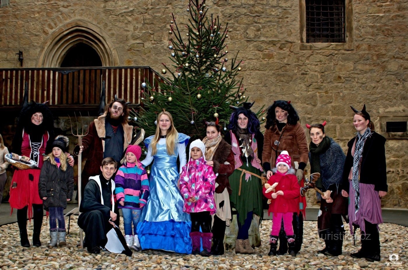 Staré Hrady Castle and Chateau - Dragon magic tours and Christmas at the castle