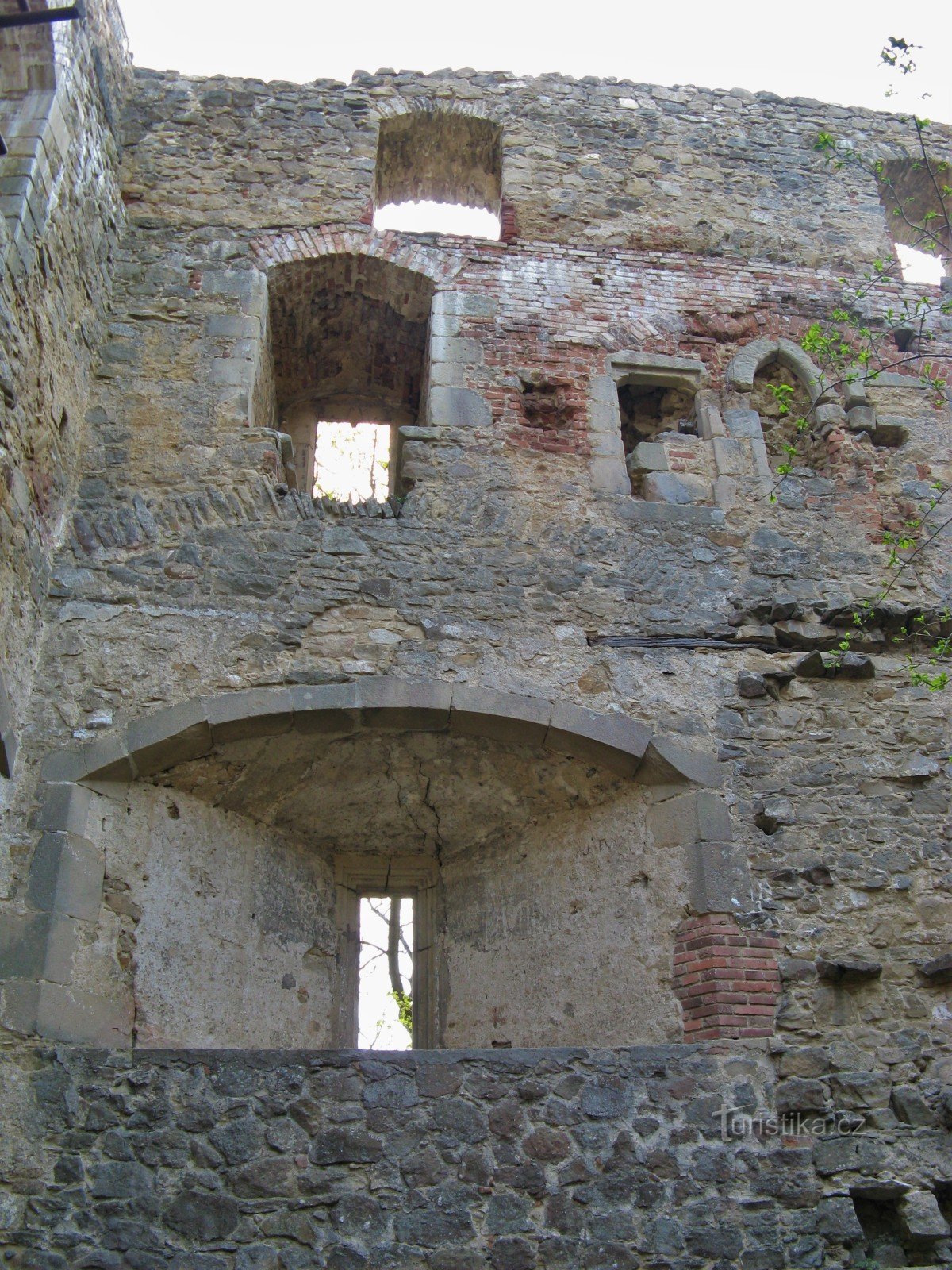 Cimburk Castle 2011
