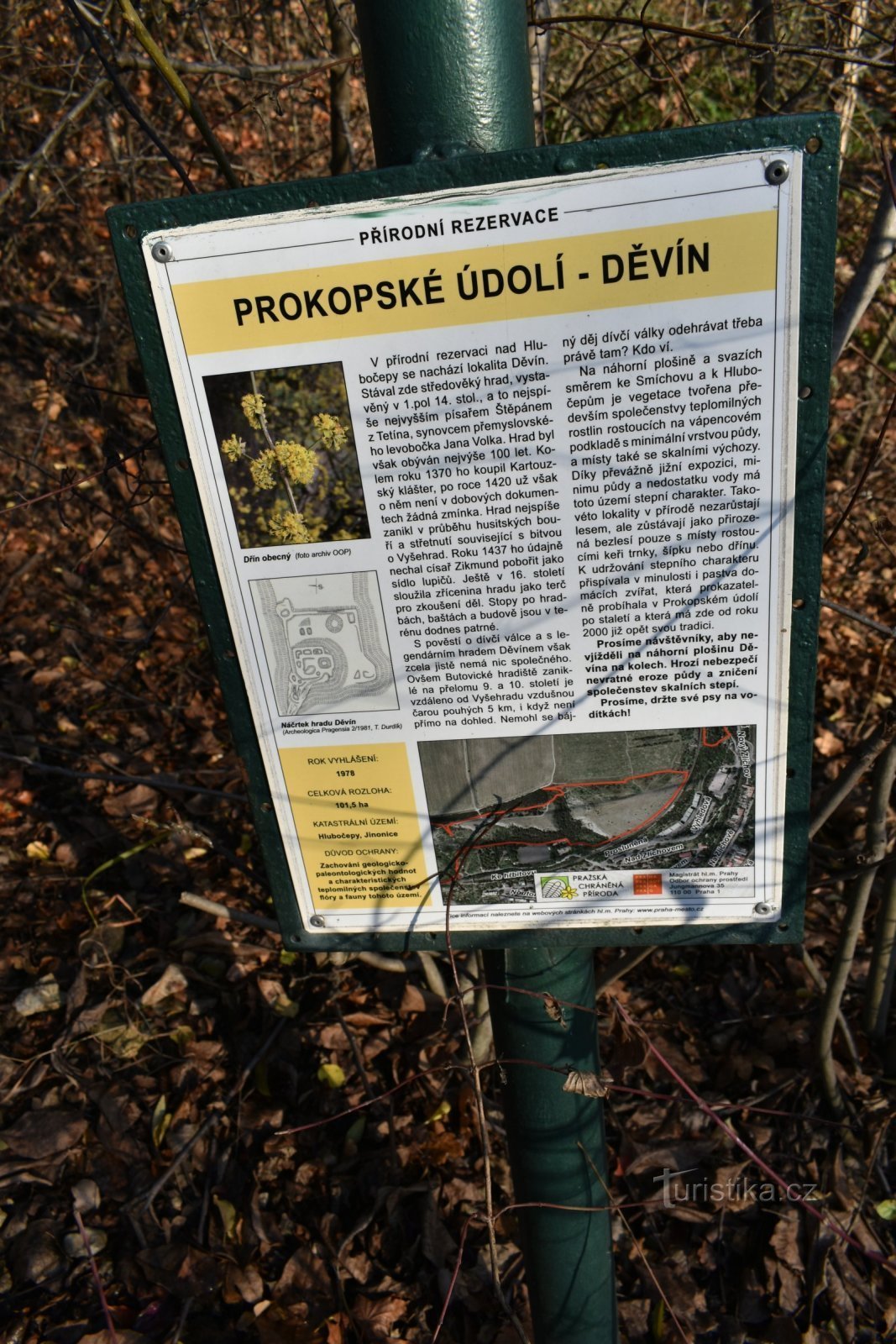 Hrad Děvín (zaniklý) v Prokopském údolí v Praze