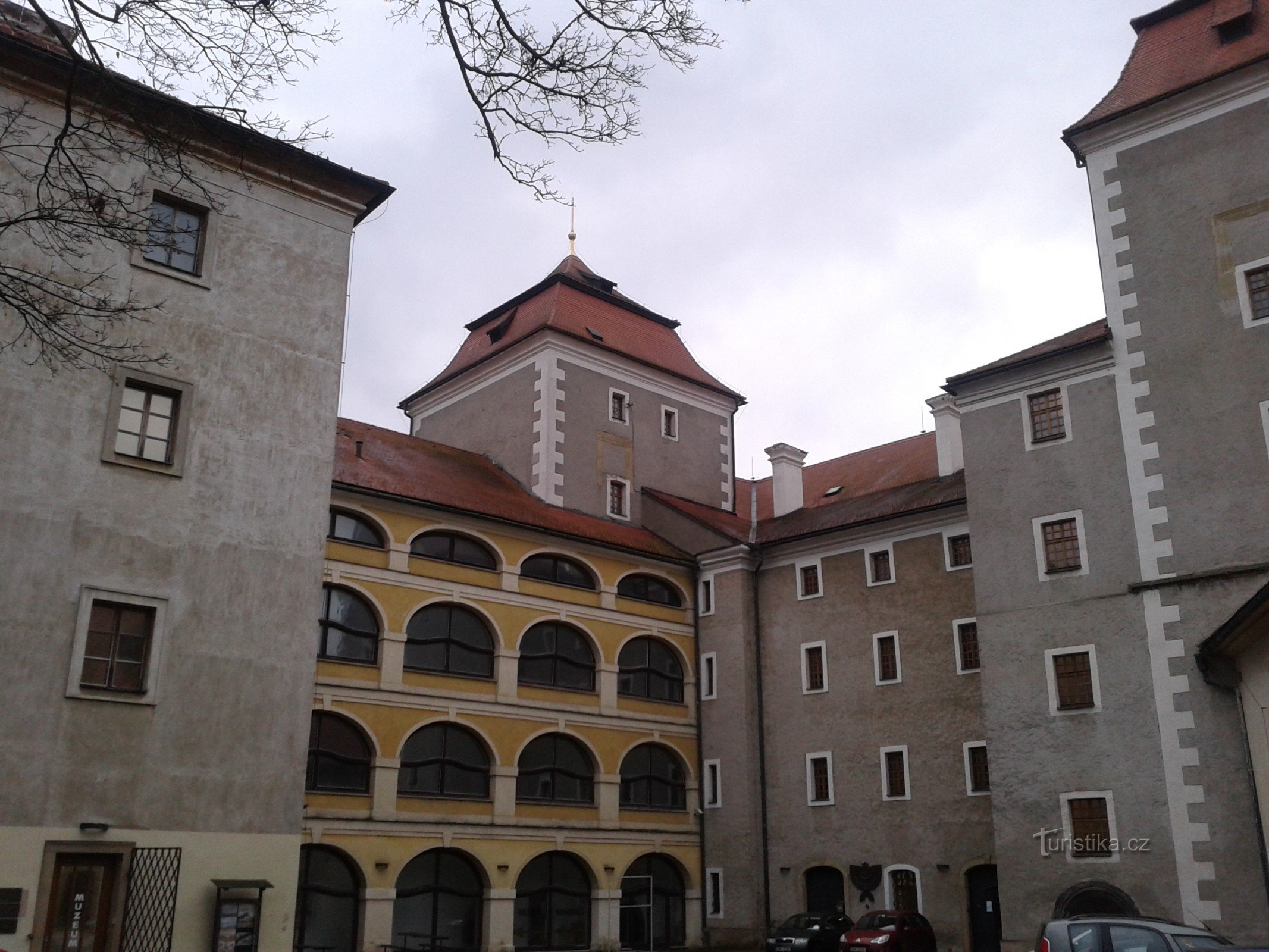 Замок Млада Болеслав