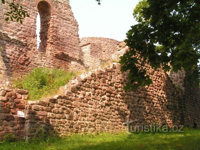 Castillo de Pecka