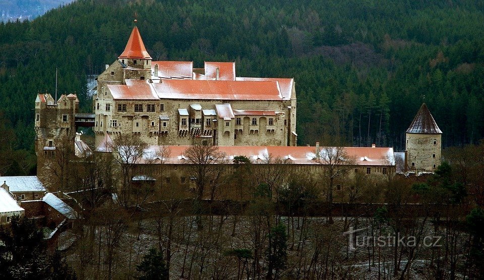 Pernštejn dvorac