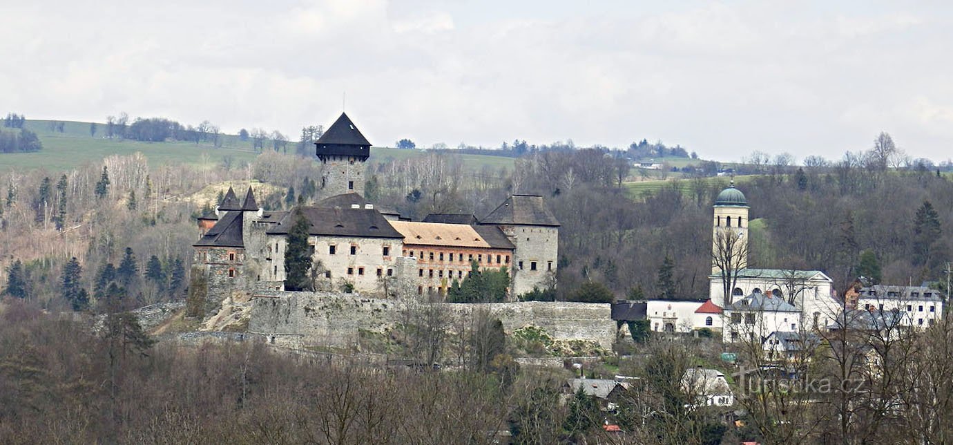 Castelul Sovinec
