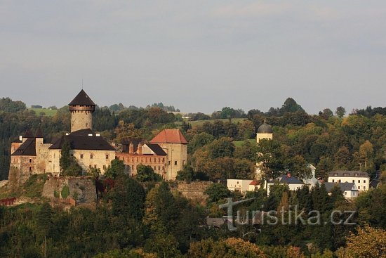 Château de Sovinec - belles animations et spectacles d'escrime