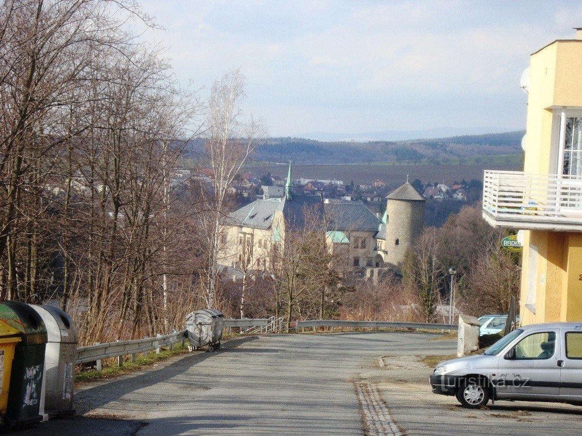 Šternberkin linna - Kuva: Ulrych Mir.