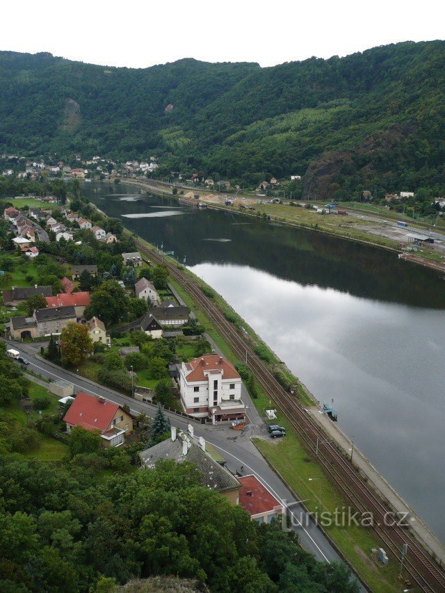 Castelul Střekov