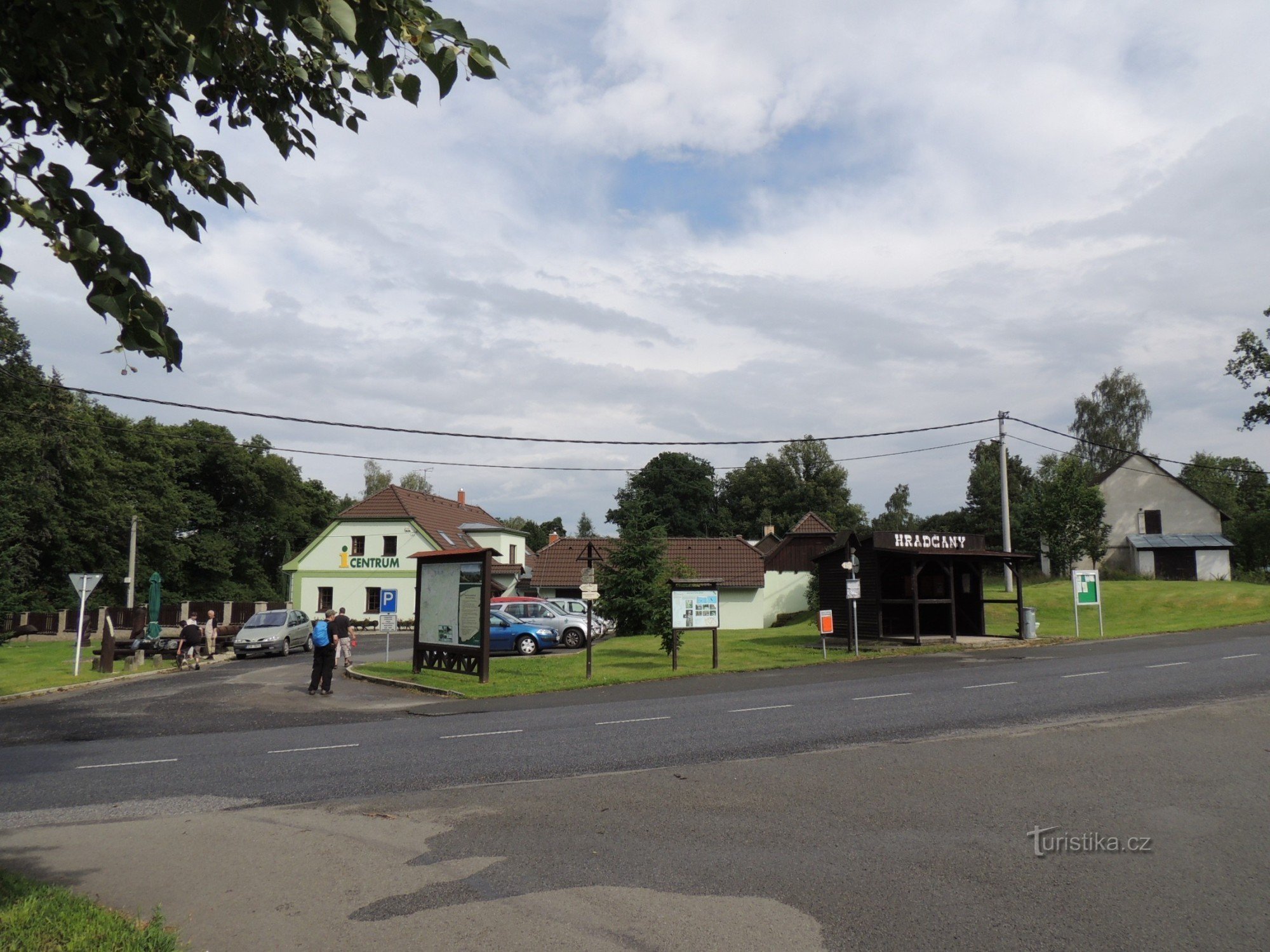 Hradschin - Hundekirchen, Felsentor, Tvarožník