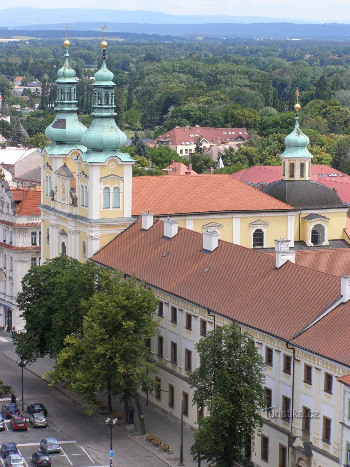 Hradec Králové - cựu đại học Dòng Tên - New Adalbertinum