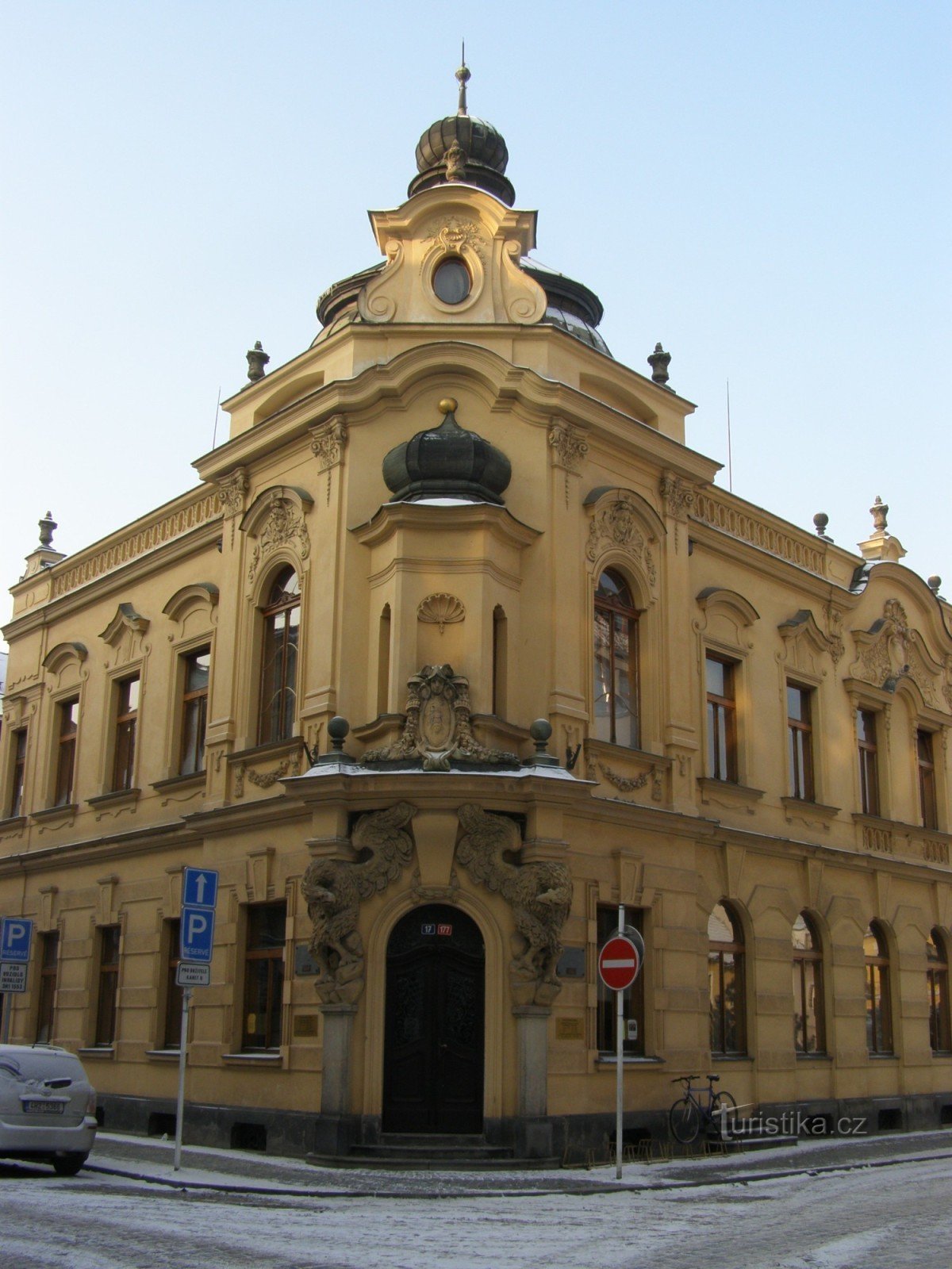 Hradec Králové - Biblioteca comunale