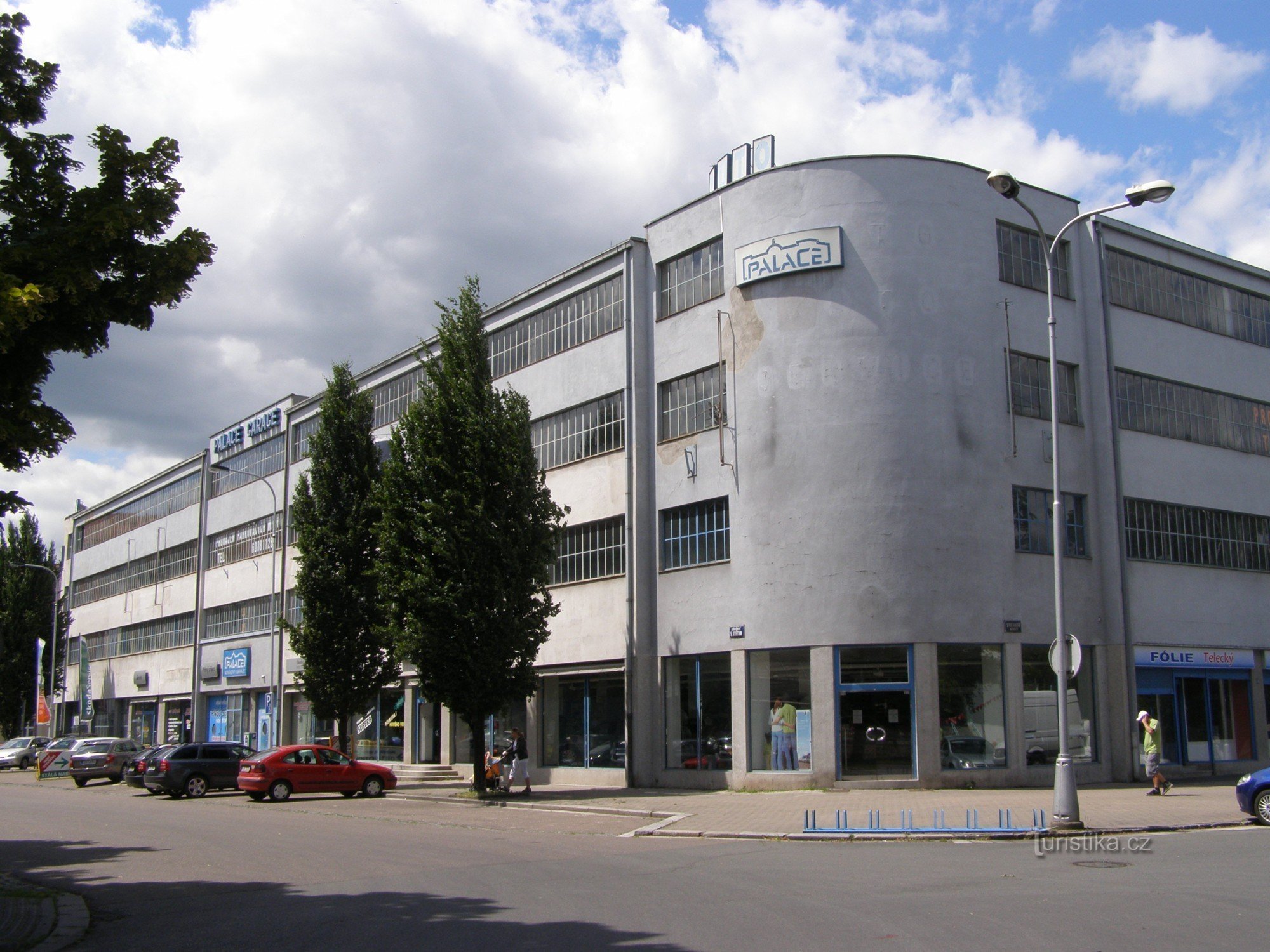 Hradec Králové - Novák garages