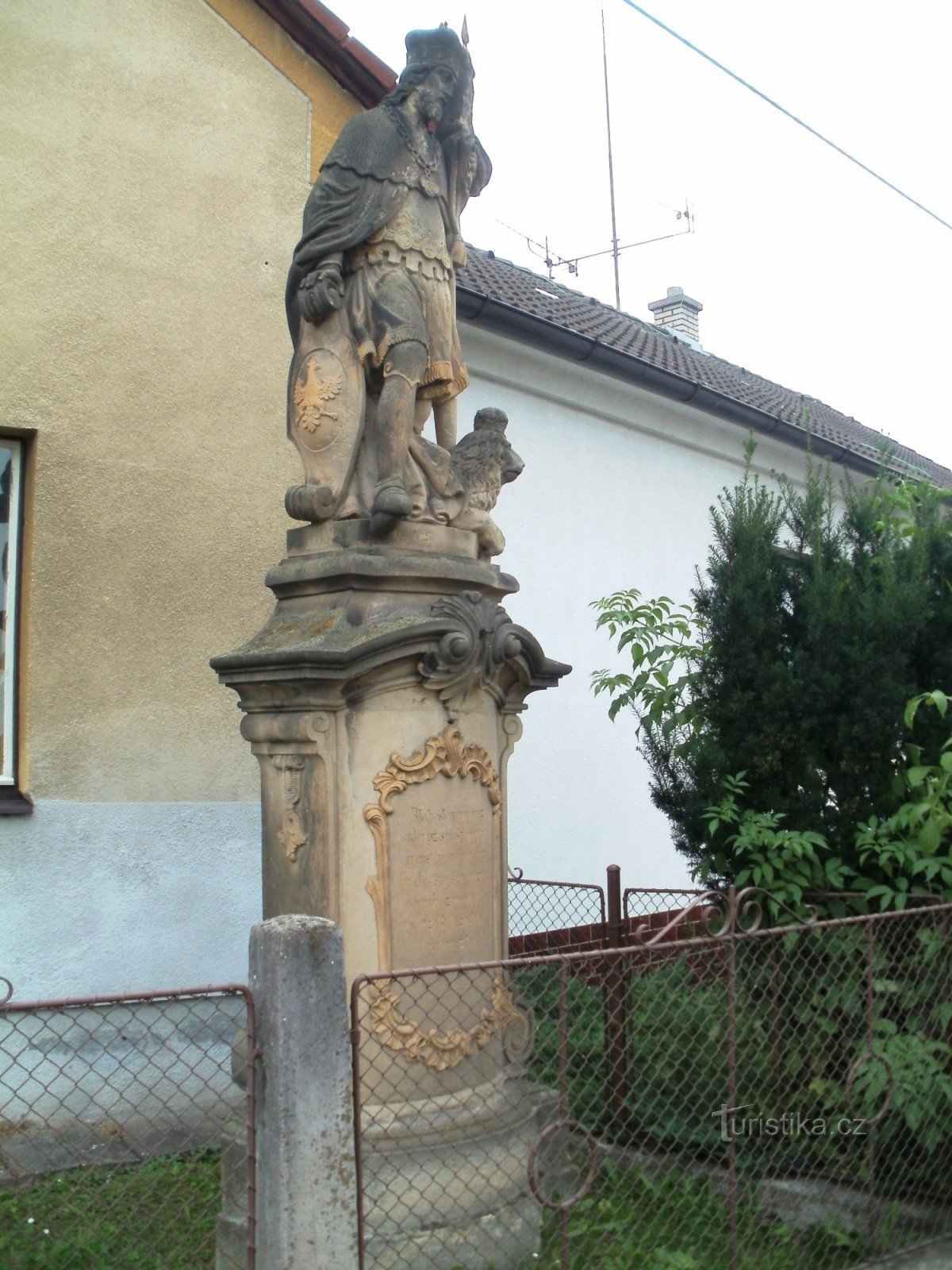 Hradec Králové - Plotiště nad Labem - standbeeld van St. Wenceslas