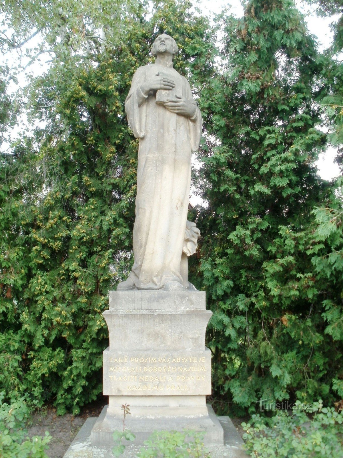 Hradec Králové - monument till mästare Jan Hus