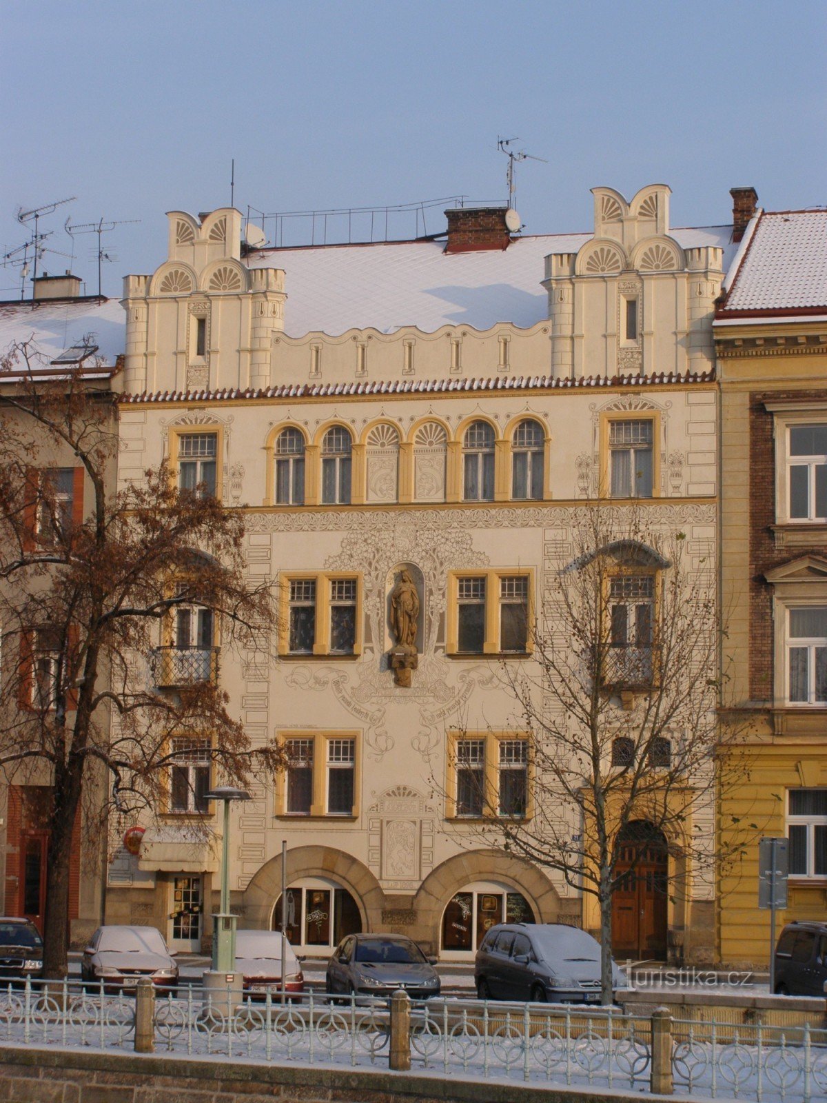 Hradec Králové - Statue der Königin Eliška