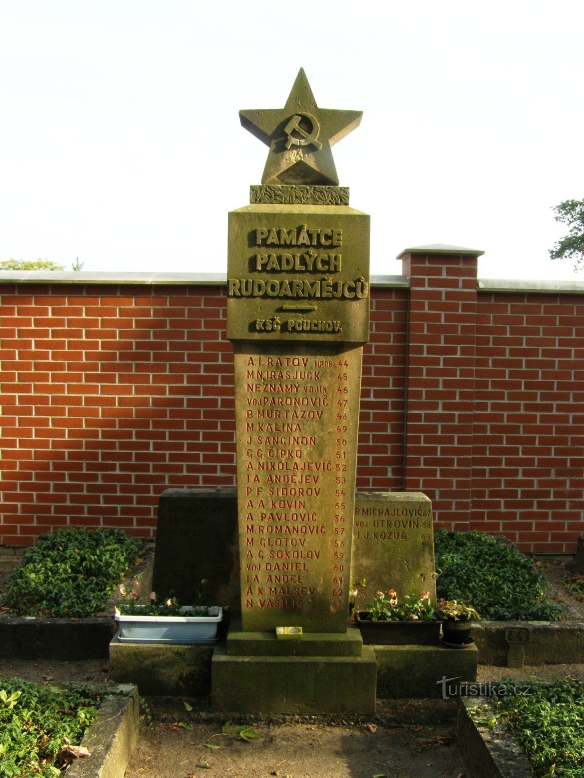 Hradec Králové - cementerio militar