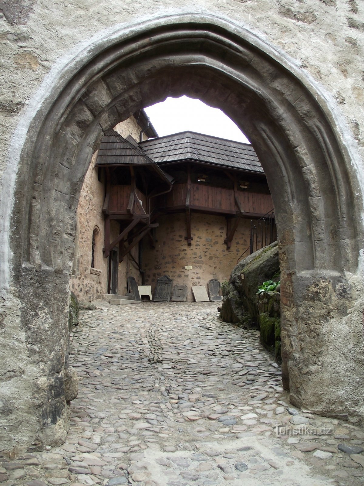 cancello del castello
