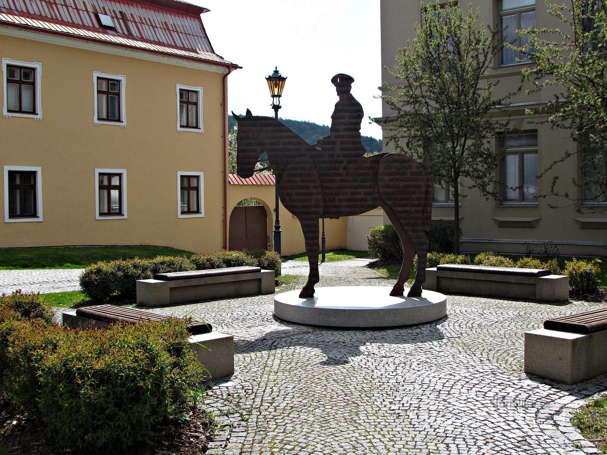 Hranice - Schoolplein