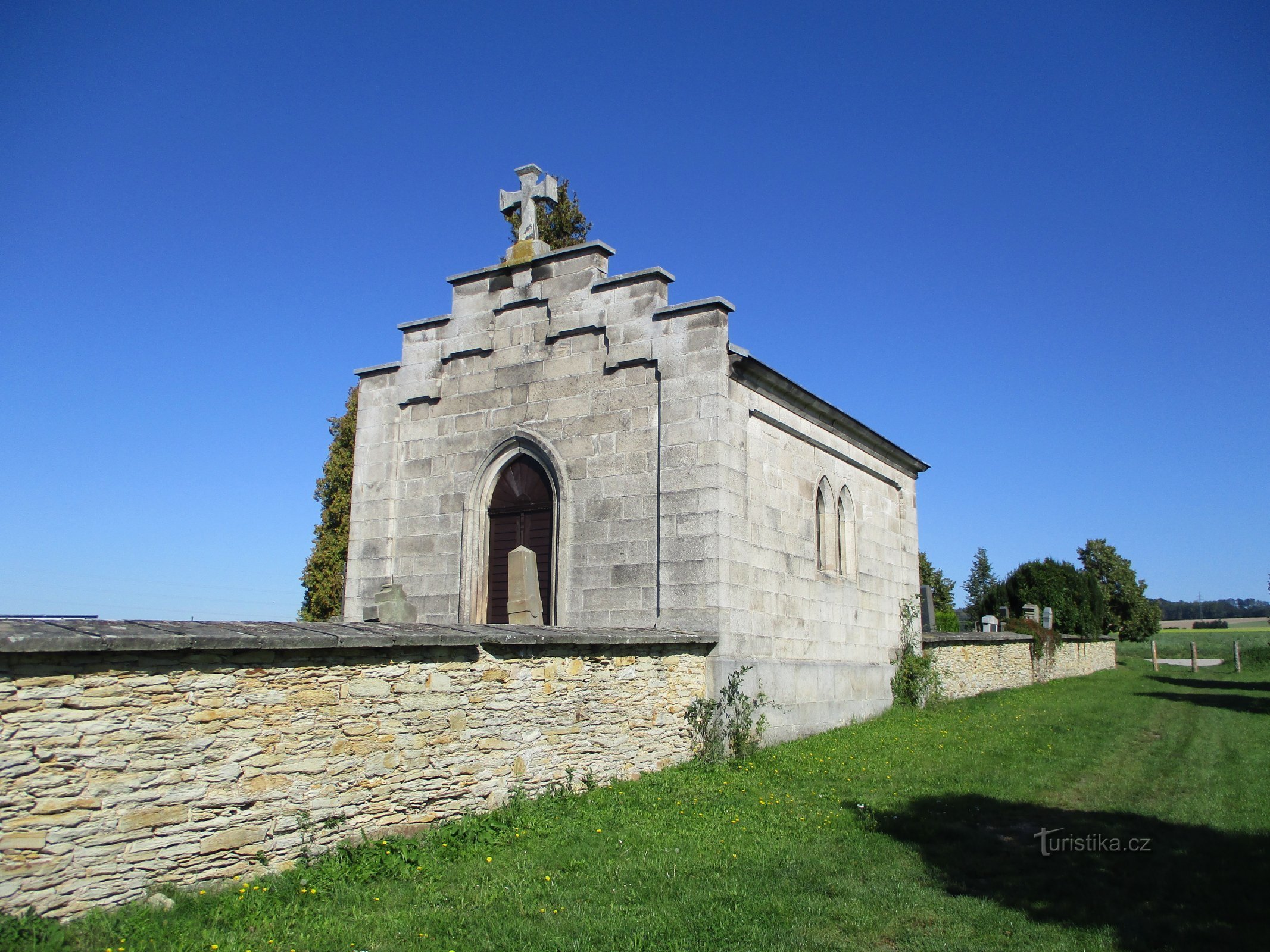 Kapelica na groblju (Horní Vlčkovice)